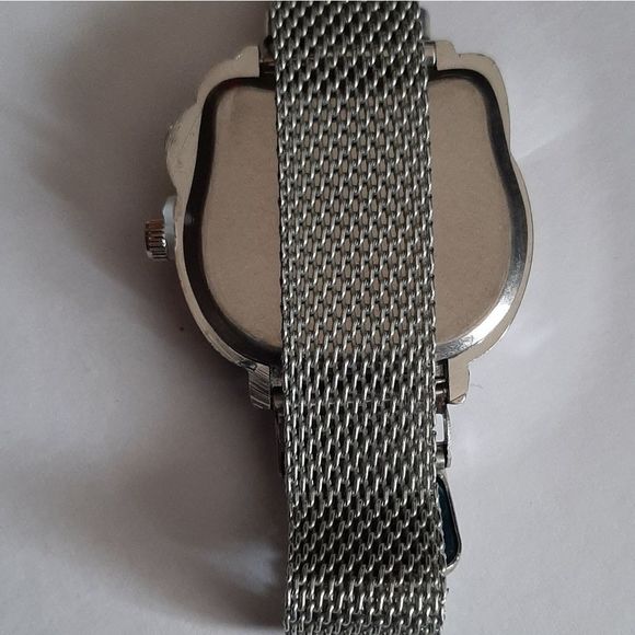 Silver stainless steel crystal embellished Hello Kitty watch nwt - Picture 5 of 5